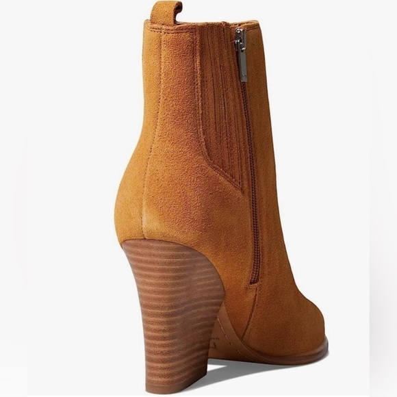 Nib Marc Fisher Mariel Block Heel Zip Booties in Medium Natural - Picture 3 of 13